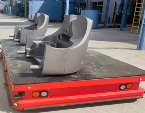 6 AGV自动转运 AGV transportation.jpg